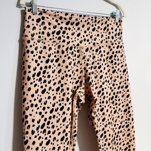 Ava Sky - Cheetah Print Leggings - Picture 2 of 4